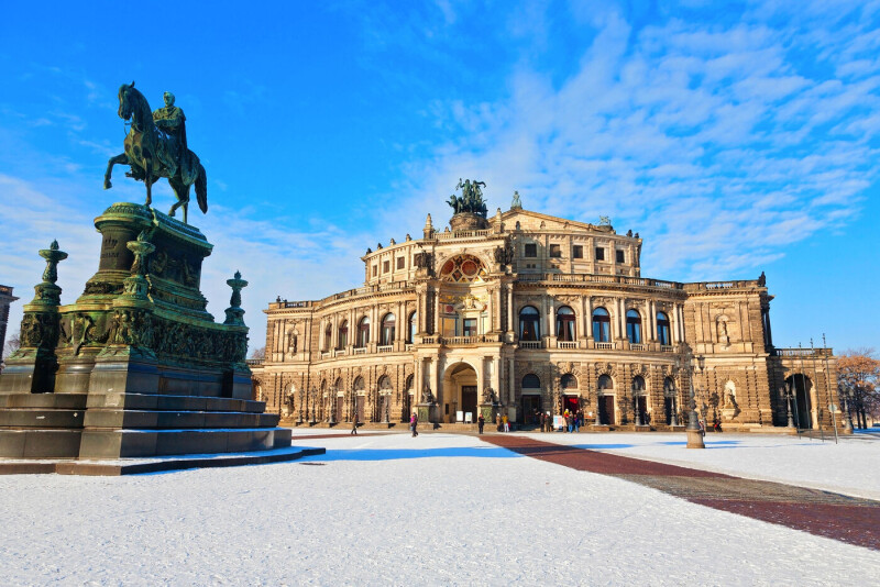 NEU Musikalischer Jahresausklang in Dresden