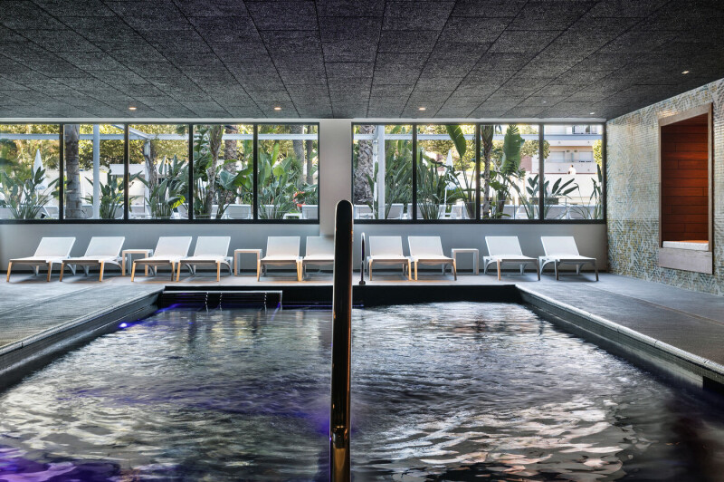 Aqua-Hotel Silhouette & Spa