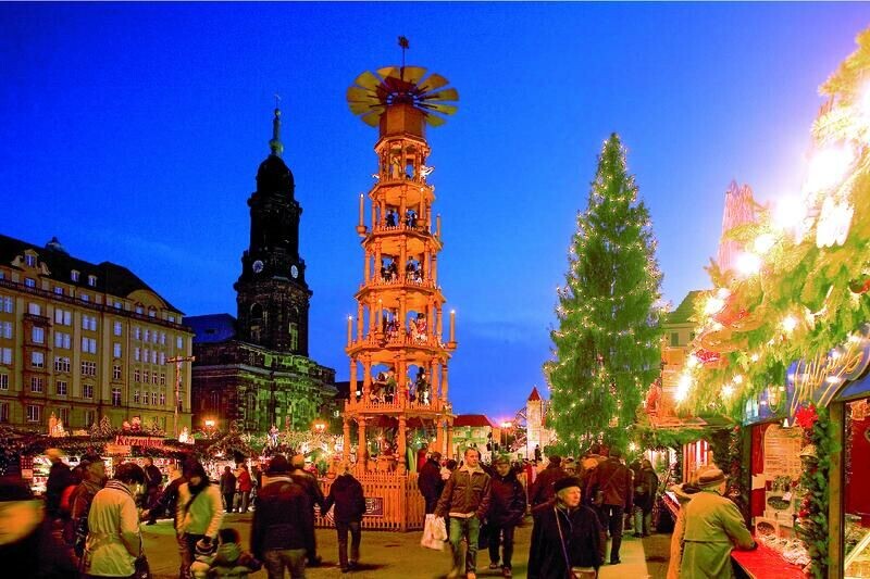 Dresden Striezelmarkt - ...einer der schönsten Weihnachtsmärkte Deutschlands