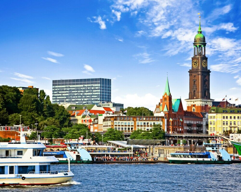 Norwegische Highlights mit AIDAperla