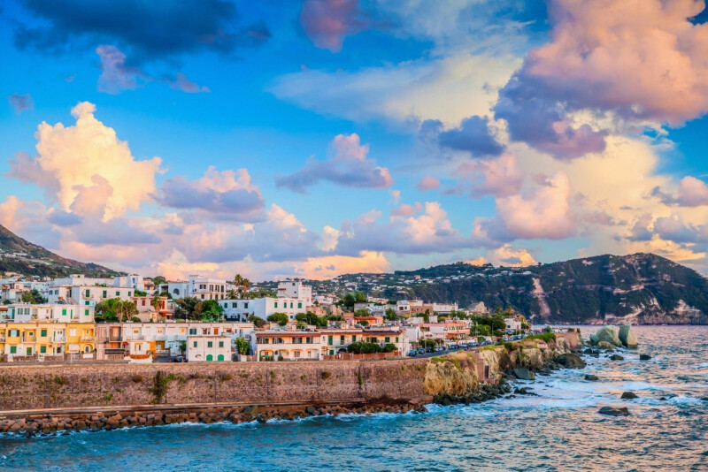 Insel Ischia - Thermalbäder und Erholung am Golf von Neapel