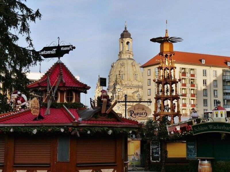 Dresden im Advent: Striezelmarkt und Spielzeugstadt Seiffen