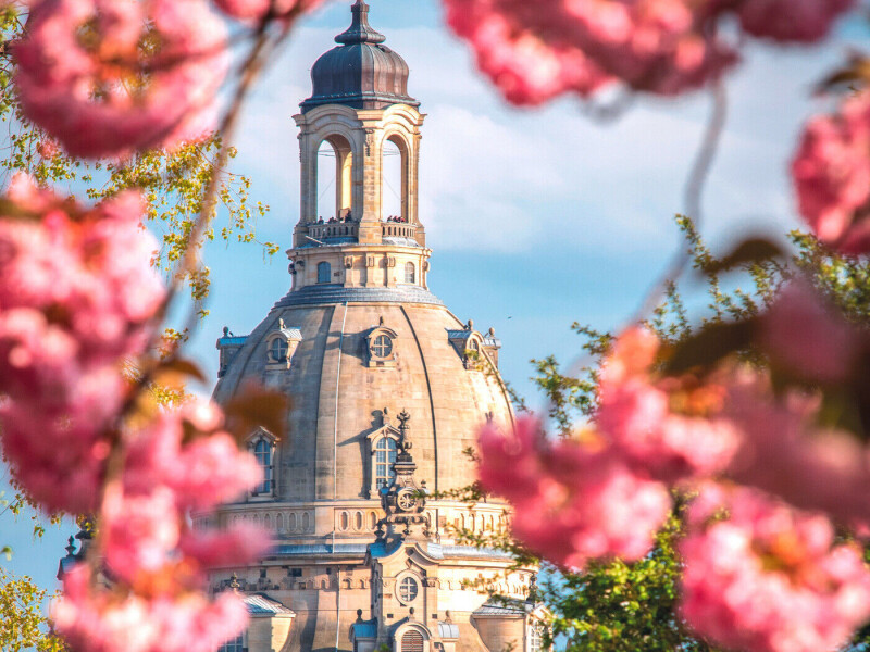 "La Traviata" zu Ostern in Dresden