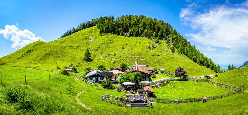 Erl – Tiroler Kulturgenuss inmitten alpiner Idylle